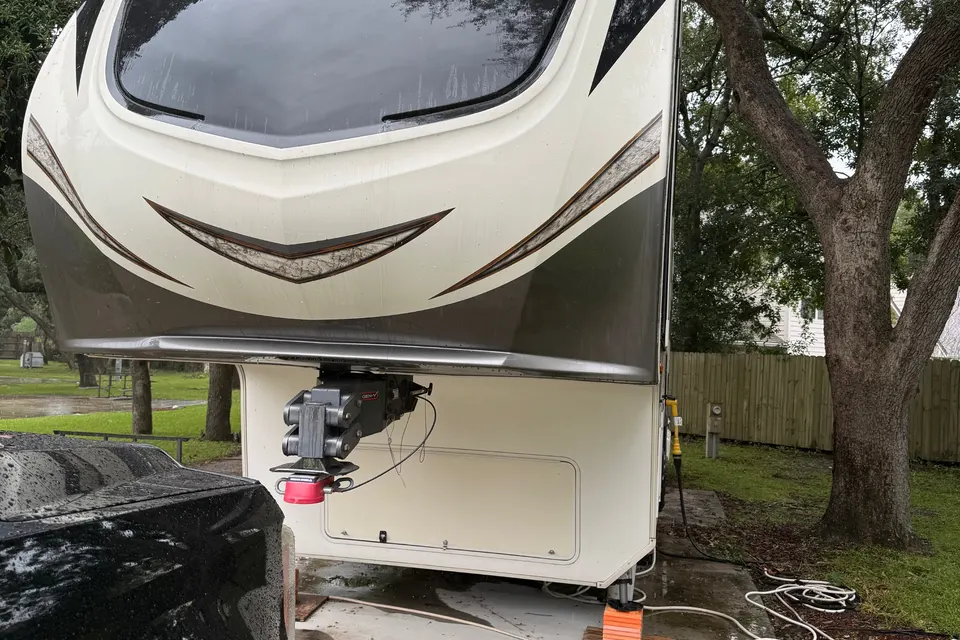 Douglas's Grand Design Solitude 385GK Fifth Wheel