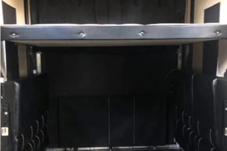 🐺 Mark’s Wolf Pack Adventure Basecamp | Sleeps 10 |