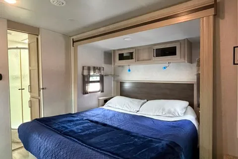 CL11 Flagstaff 832IKSB Travel Trailer
