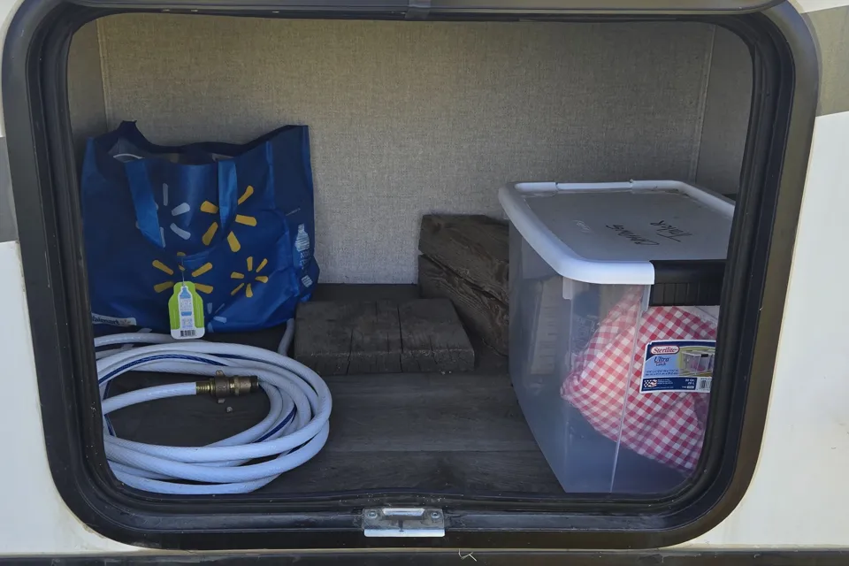 Chris's East to West 2900 Alta KBH Travel Trailer