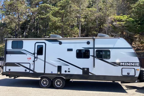 "Star-Lord" 2024 Winnebago 2301BHS Travel Trailer
