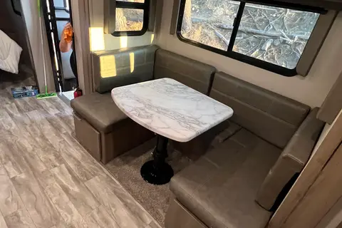 Vartan's Grand Design Imagine 22RBE Travel Trailer