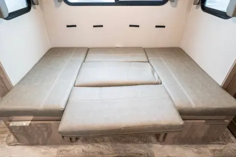 Vartan's Grand Design Imagine 22RBE Travel Trailer