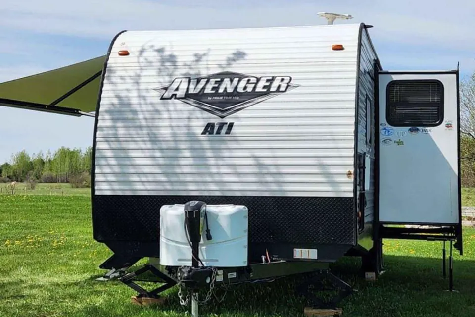 Ryan's Prime Time Avenger ATI Travel Trailer