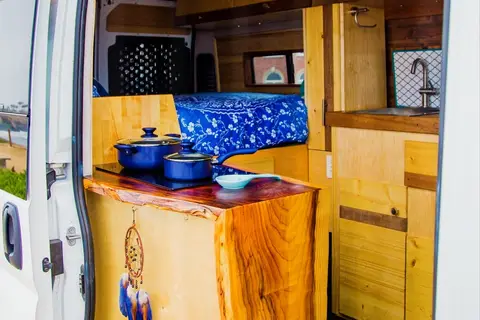 @TheLoveStory.Van 🚐