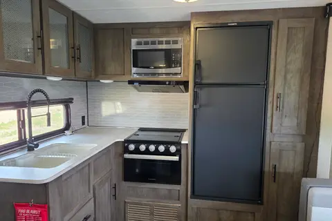 Travis's Forest River Salem Travel Trailer