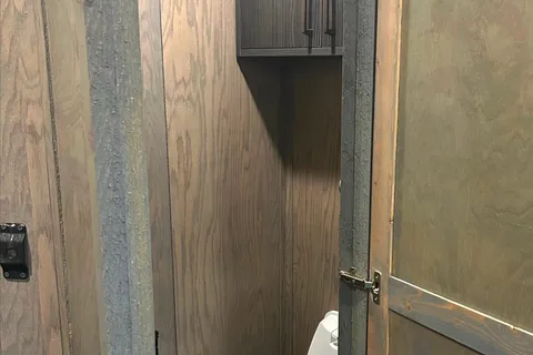 Adam's Team Lodge Extreme 2 Toy Hauler