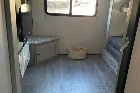 Oasis on Wheels!