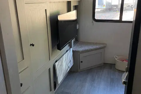 Oasis on Wheels!