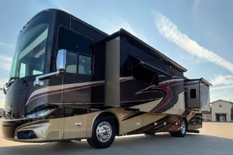 🚍 Luxury Diesel Motor Coach Rental | Sleeps 8 | Delivery Available | F1 • ACL • SXSW • NASCAR