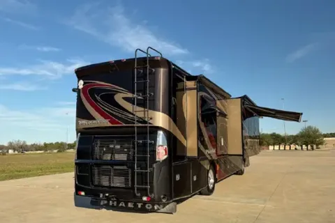 🚍 Luxury Diesel Motor Coach Rental | Sleeps 8 | Delivery Available | F1 • ACL • SXSW • NASCAR