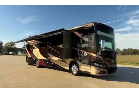 🚍 Luxury Diesel Motor Coach Rental | Sleeps 8 | Delivery Available | F1 • ACL • SXSW • NASCAR