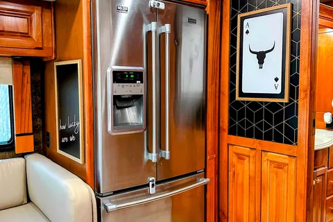 🚍 Luxury Diesel Motor Coach Rental | Sleeps 8 | Delivery Available | F1 • ACL • SXSW • NASCAR
