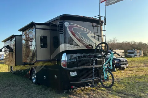 🚍 Luxury Diesel Motor Coach Rental | Sleeps 8 | Delivery Available | F1 • ACL • SXSW • NASCAR