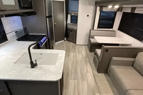Eugene's Cruiser RV Travel Trailer