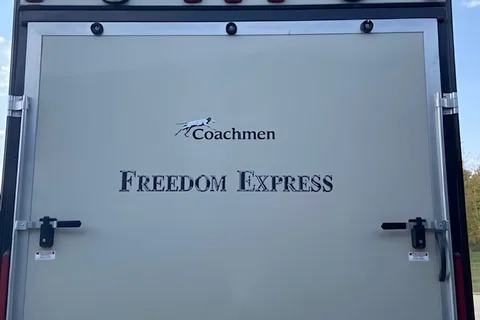Toy Hauler and Family RV Coachmen Freedom Express 271BL 1/2 Ton Towable