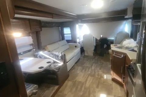 Luxury Georgetown 351DS Class A RV Rental!