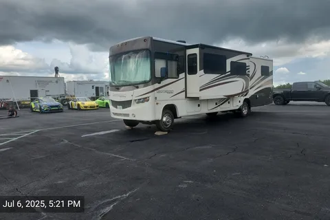 Luxury Georgetown 351DS Class A RV Rental!