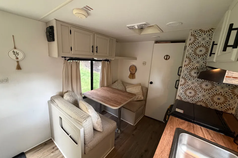 Fleetwood Pioneer camping trailer