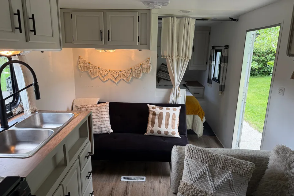 Fleetwood Pioneer camping trailer