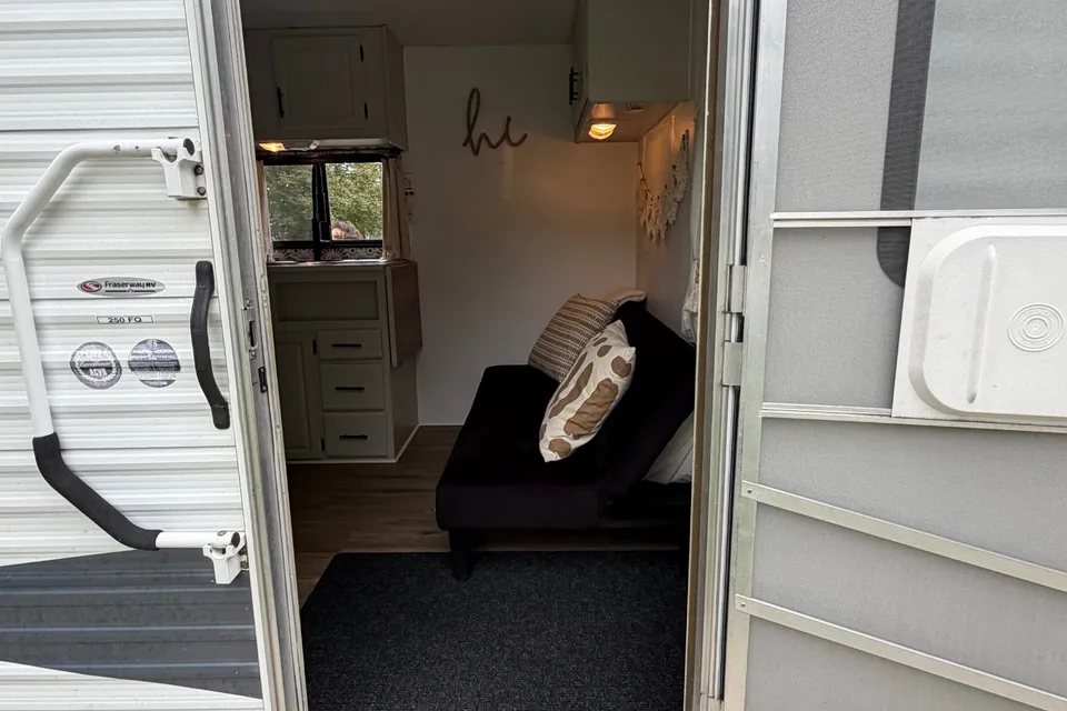 Fleetwood Pioneer camping trailer