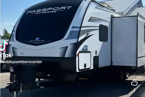 Julius's Keystone Passport Travel Trailer