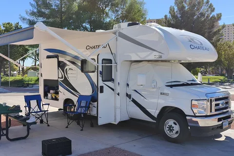 DESERT ROSE | Easy-to-Drive Class C | Sleeps 5