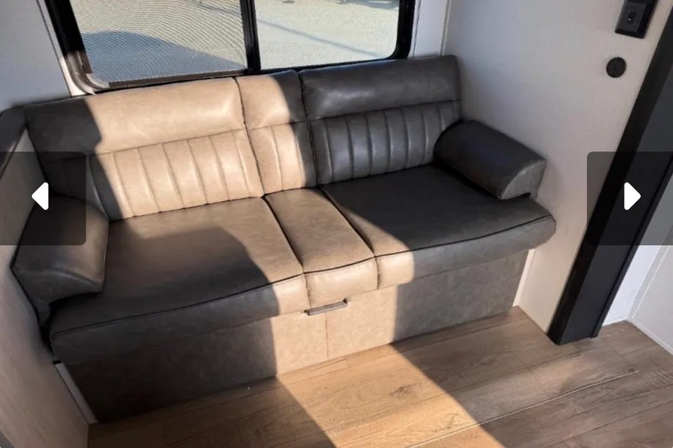 MC Forest River Palomino Puma Travel Trailer