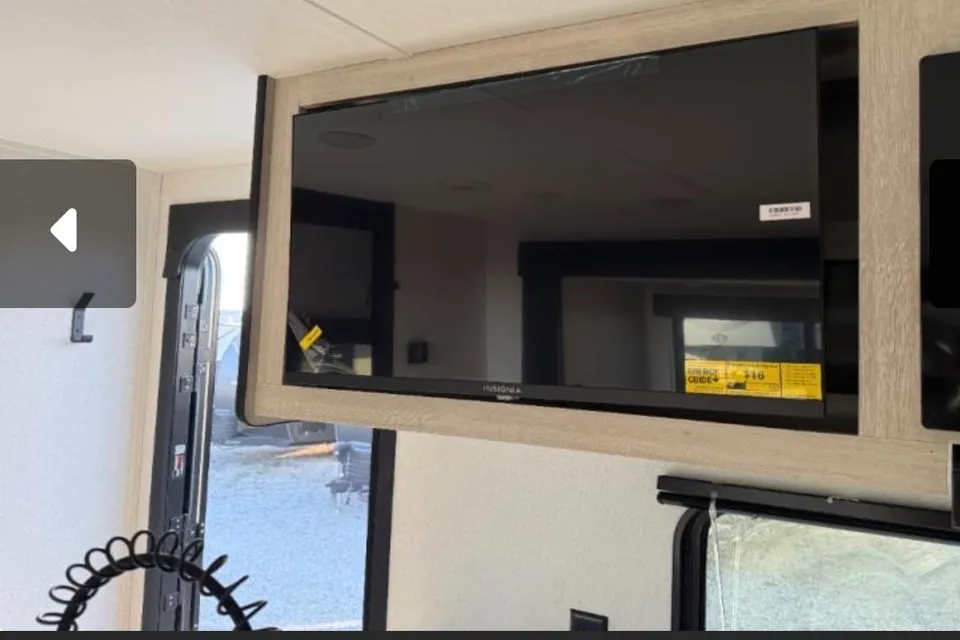 MC Forest River Palomino Puma Travel Trailer