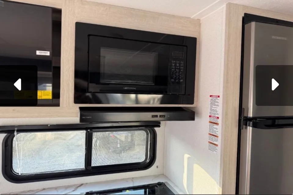 MC Forest River Palomino Puma Travel Trailer
