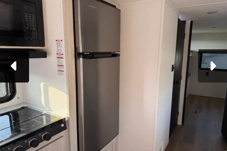 MC Forest River Palomino Puma Travel Trailer
