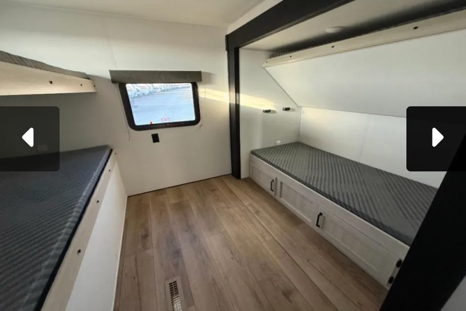 MC Forest River Palomino Puma Travel Trailer