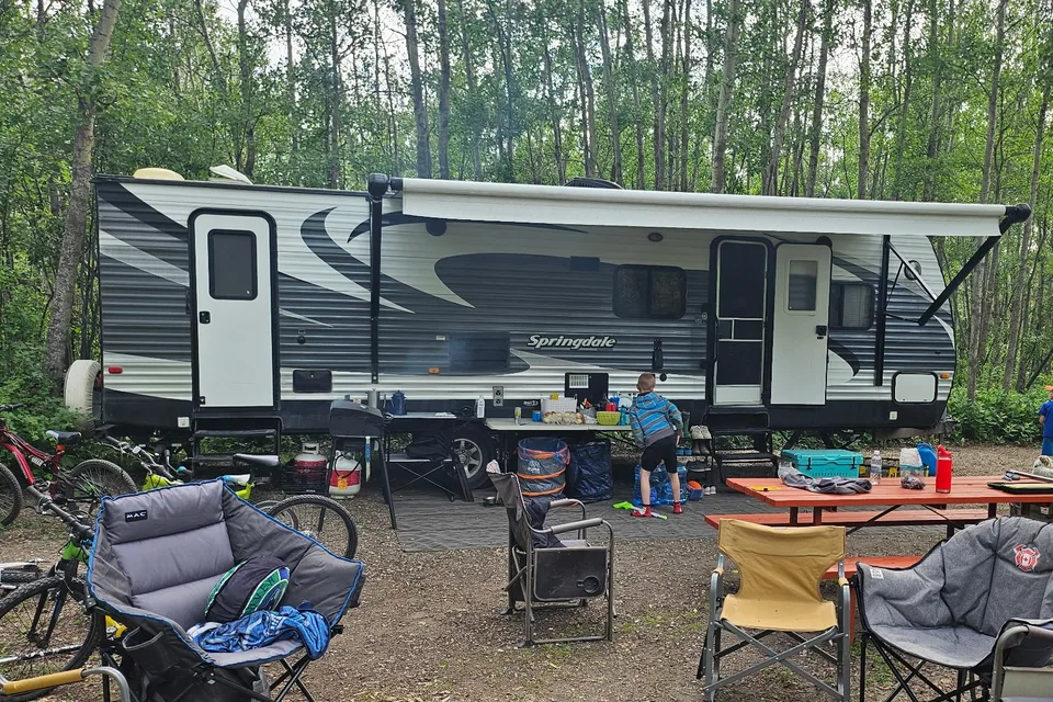 Adams Family Springdale SG282BH Travel Trailer