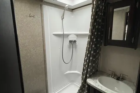 Angelle's Jayco Jay Feather X17Z Hybrid