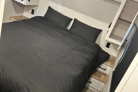 Your Home Away From Home-Jayco Eagle 2025 Fifth Wheel