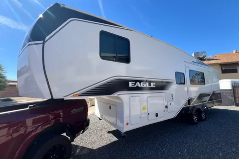 Your Home Away From Home-Jayco Eagle 2025 Fifth Wheel
