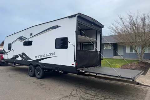 Kyle's Forest River Stealth 2730slx Toy Hauler