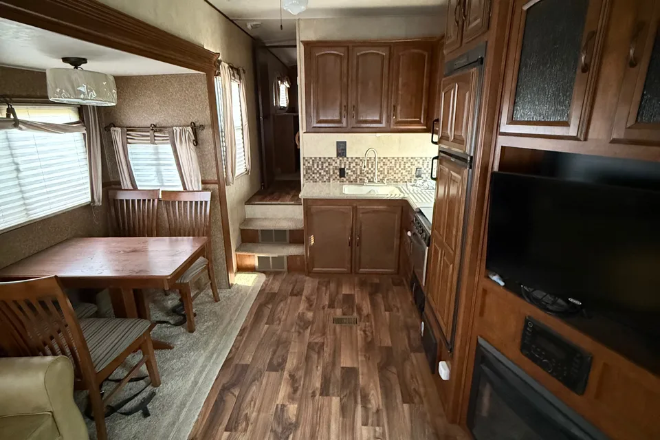 Nate’s Salem hemisphere lite
