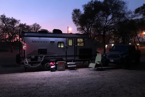Paul's Winnebago 2106 ds Travel Trailer
