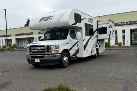 ⭐ Pacific Northwest Adventure RV • Starlink • Sleeps 6