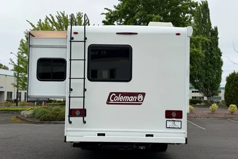⭐ Pacific Northwest Adventure RV • Starlink • Sleeps 6