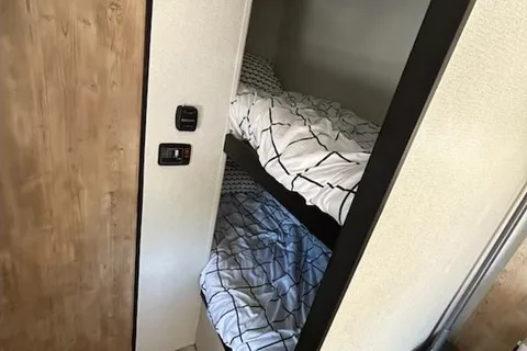 Keystone Springdale Travel Trailer Bunkbeds