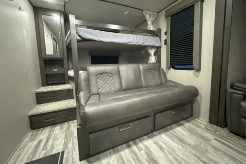 Spacious Grand Design Bunkhouse with Master Suite