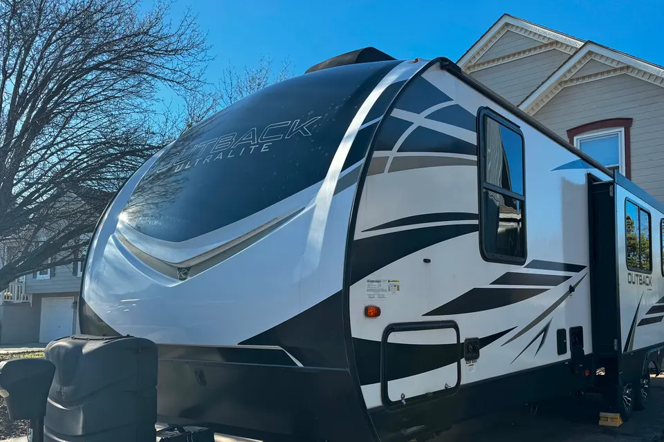 Candace 's Keystone Outback 291ubh Travel Trailer