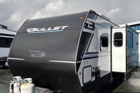Gabor's Keystone Bullet classic 2240 RKWE Travel Trailer