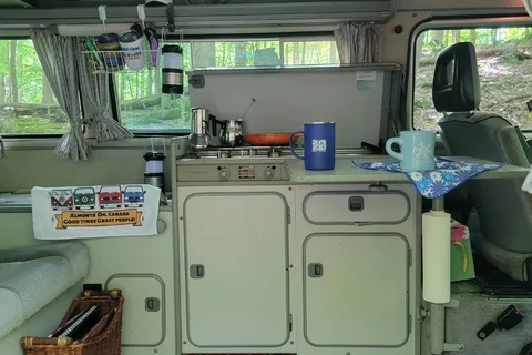 Betsy Volkswagen Vanagon Class B
