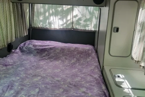 Betsy Volkswagen Vanagon Class B