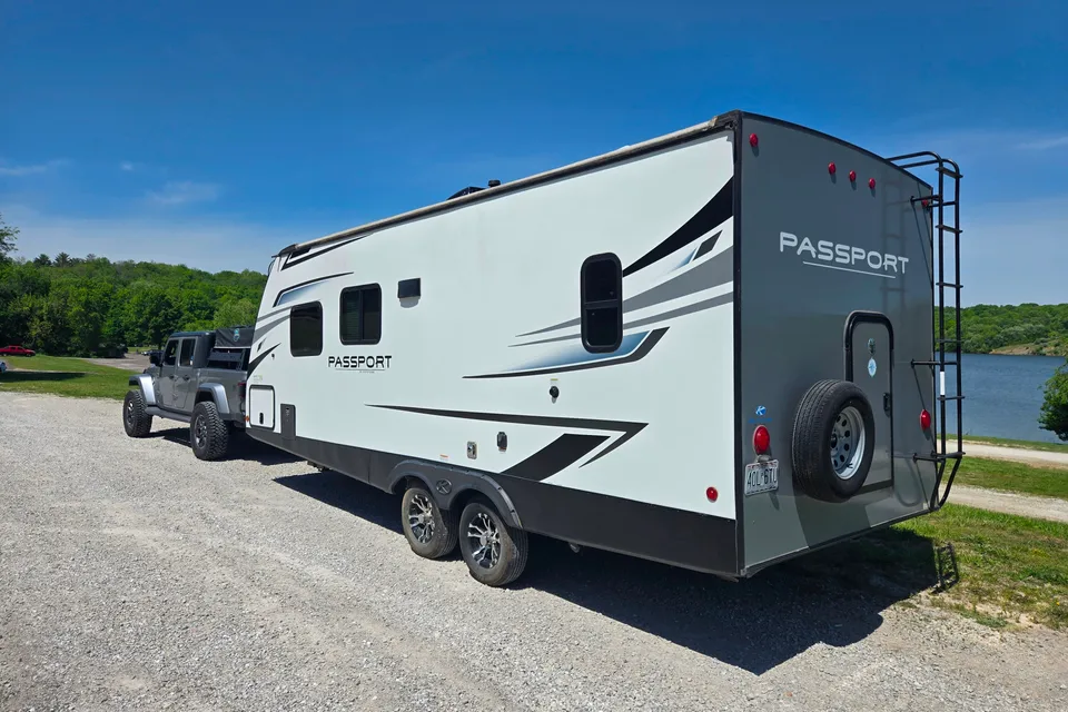 Paul's Keystone Passport SL 219 BH Travel Trailer