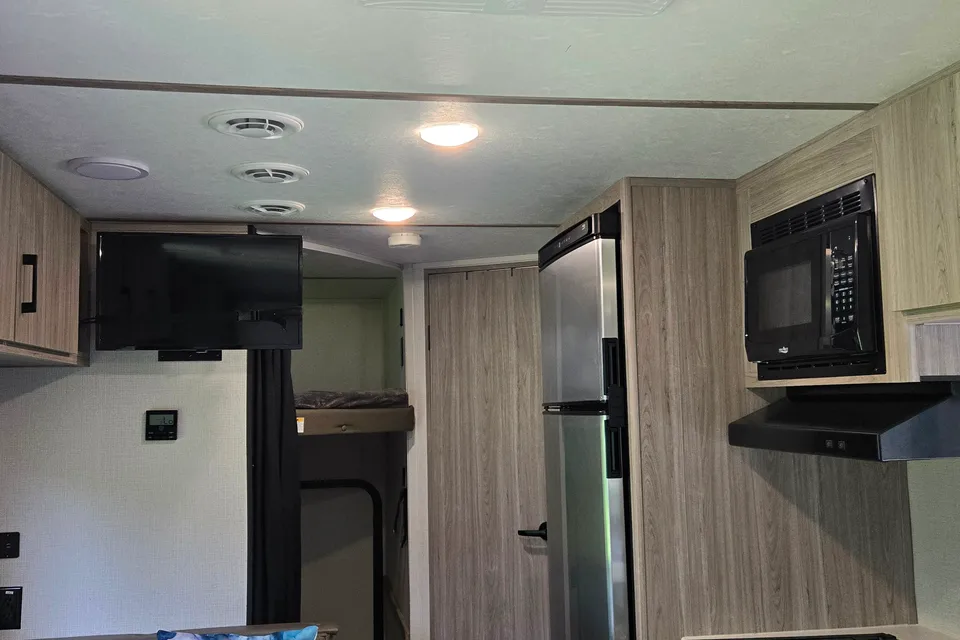 Paul's Keystone Passport SL 219 BH Travel Trailer