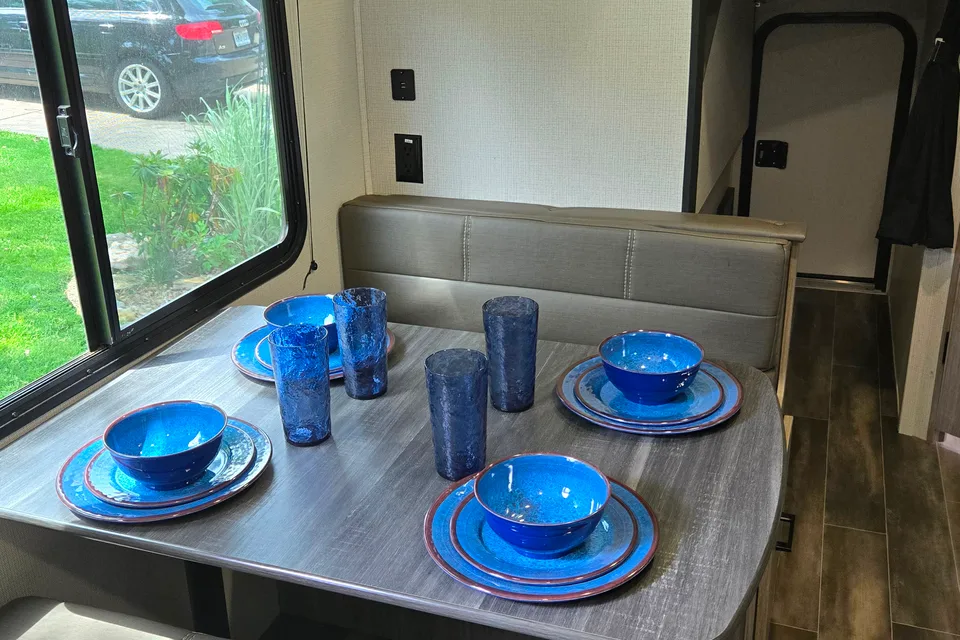 Paul's Keystone Passport SL 219 BH Travel Trailer